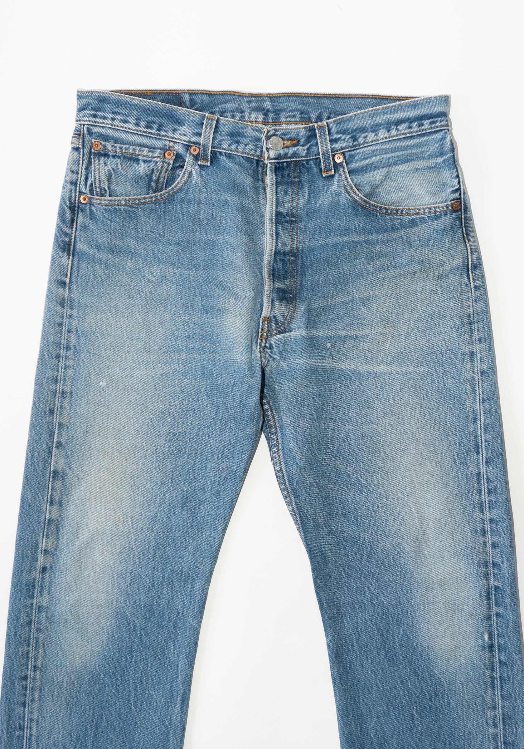 Vintage Mid Wash Levi's Jeans