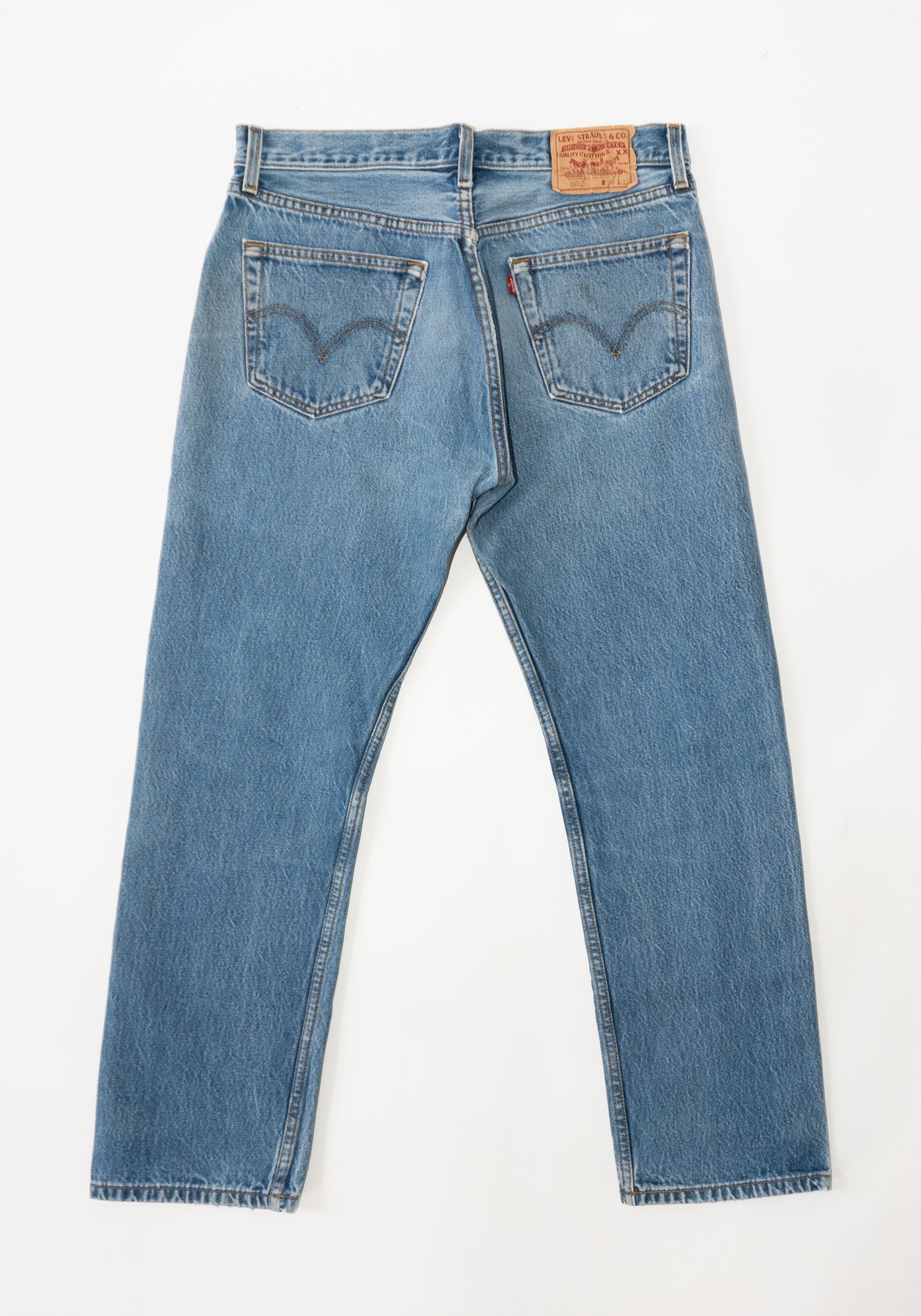 Vintage Mid Wash Levi's Jeans