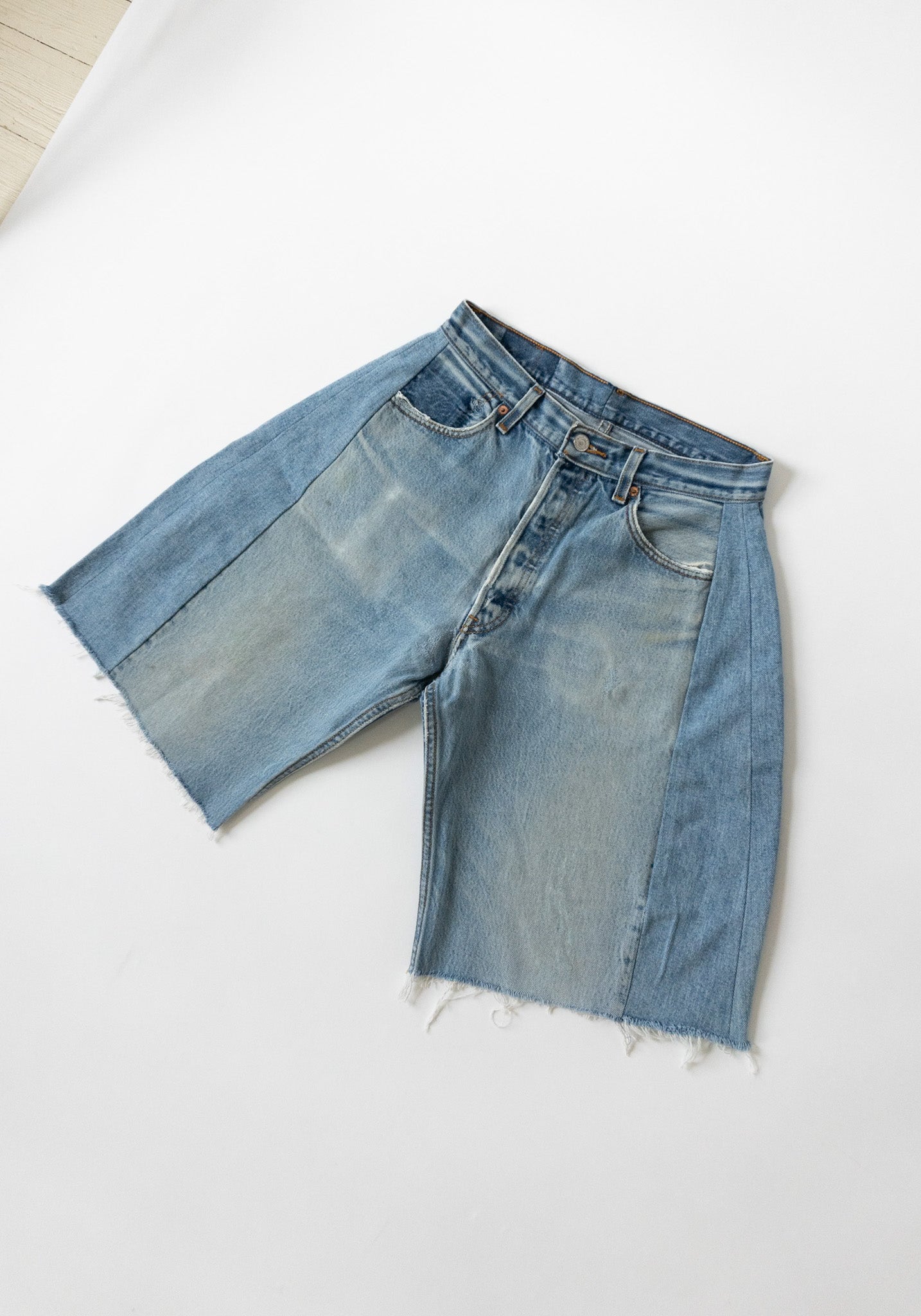 B Sides Vintage Lasso Jean Shorts in Indigo