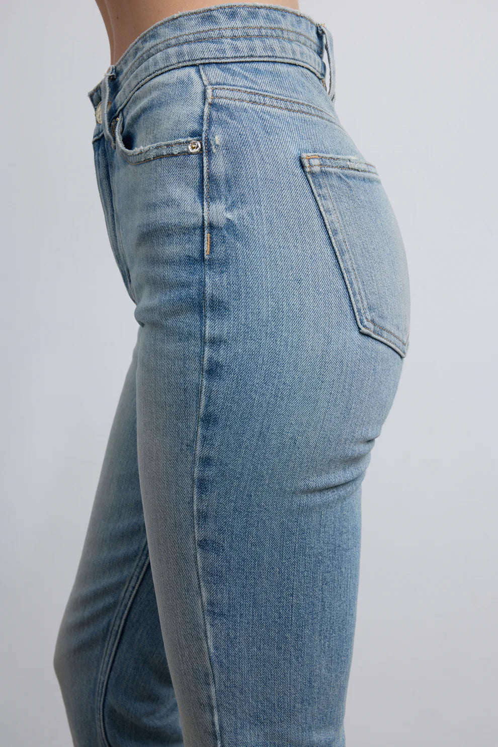Cecile Slim Jean in Nairn Wash