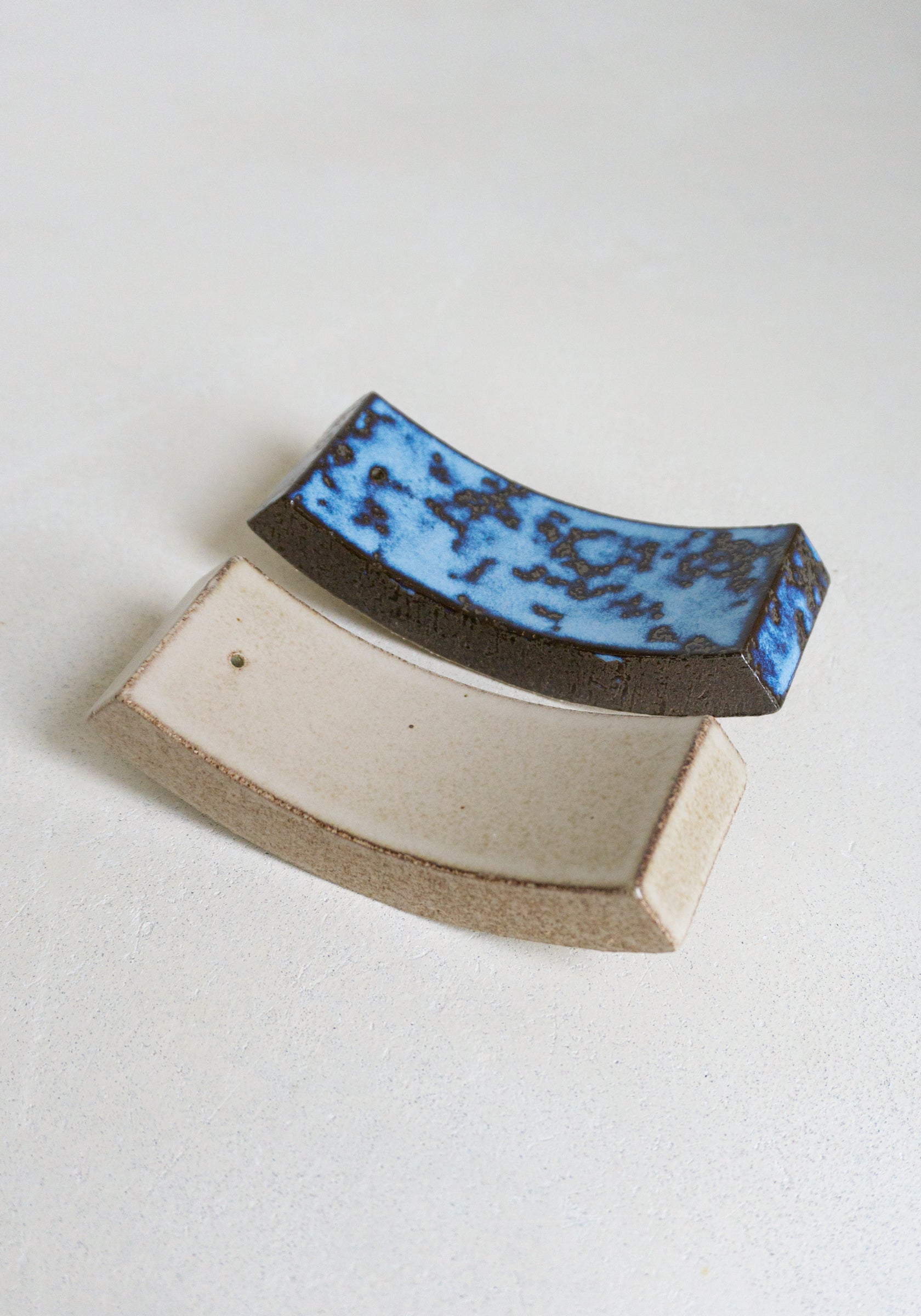 EV-029 KOTA OKUDA BANKNOTE INCENSE HOLDER – MIYOSHI RUG