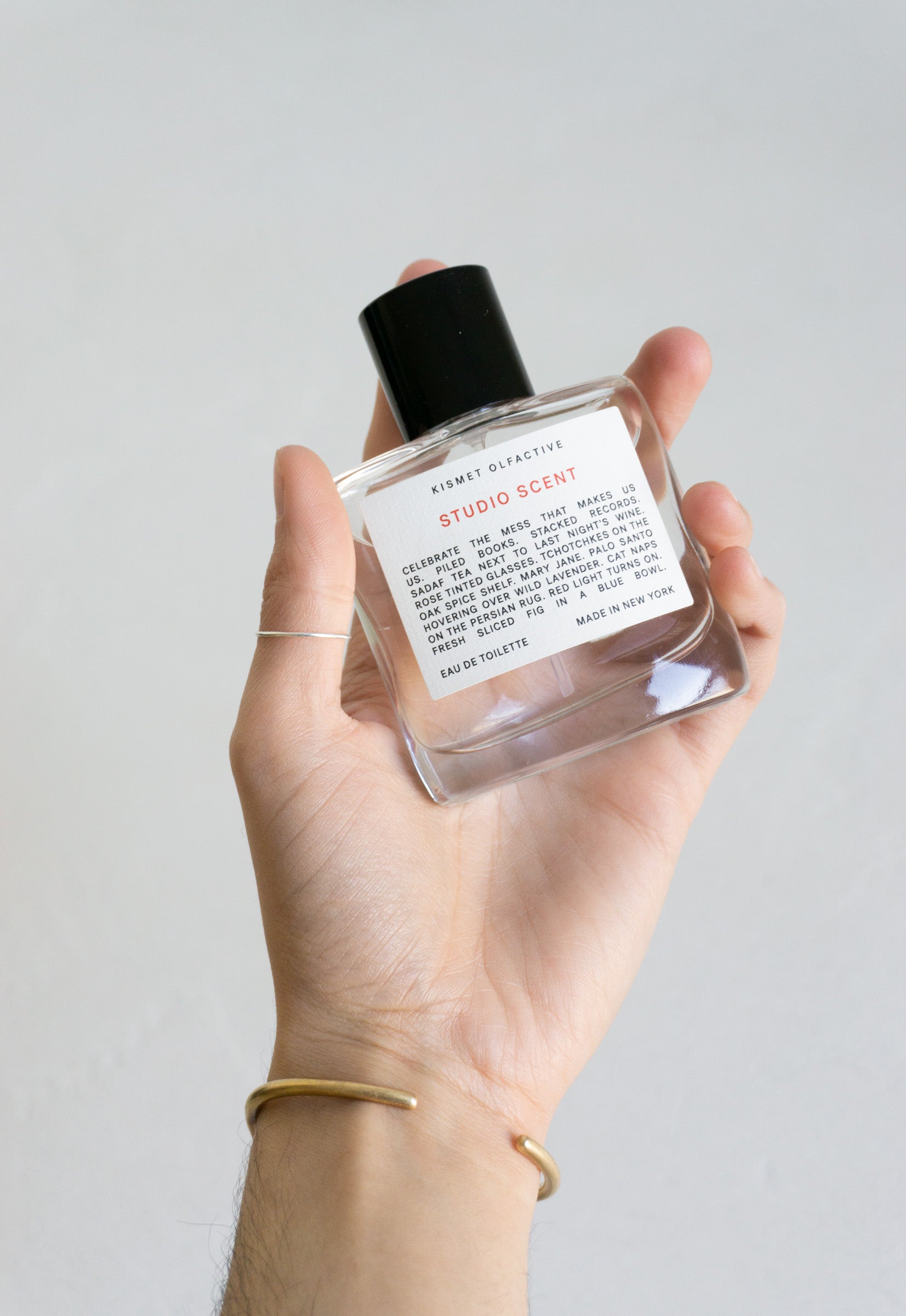 My sample set review of Kismet Olfactive fragrances. I have been