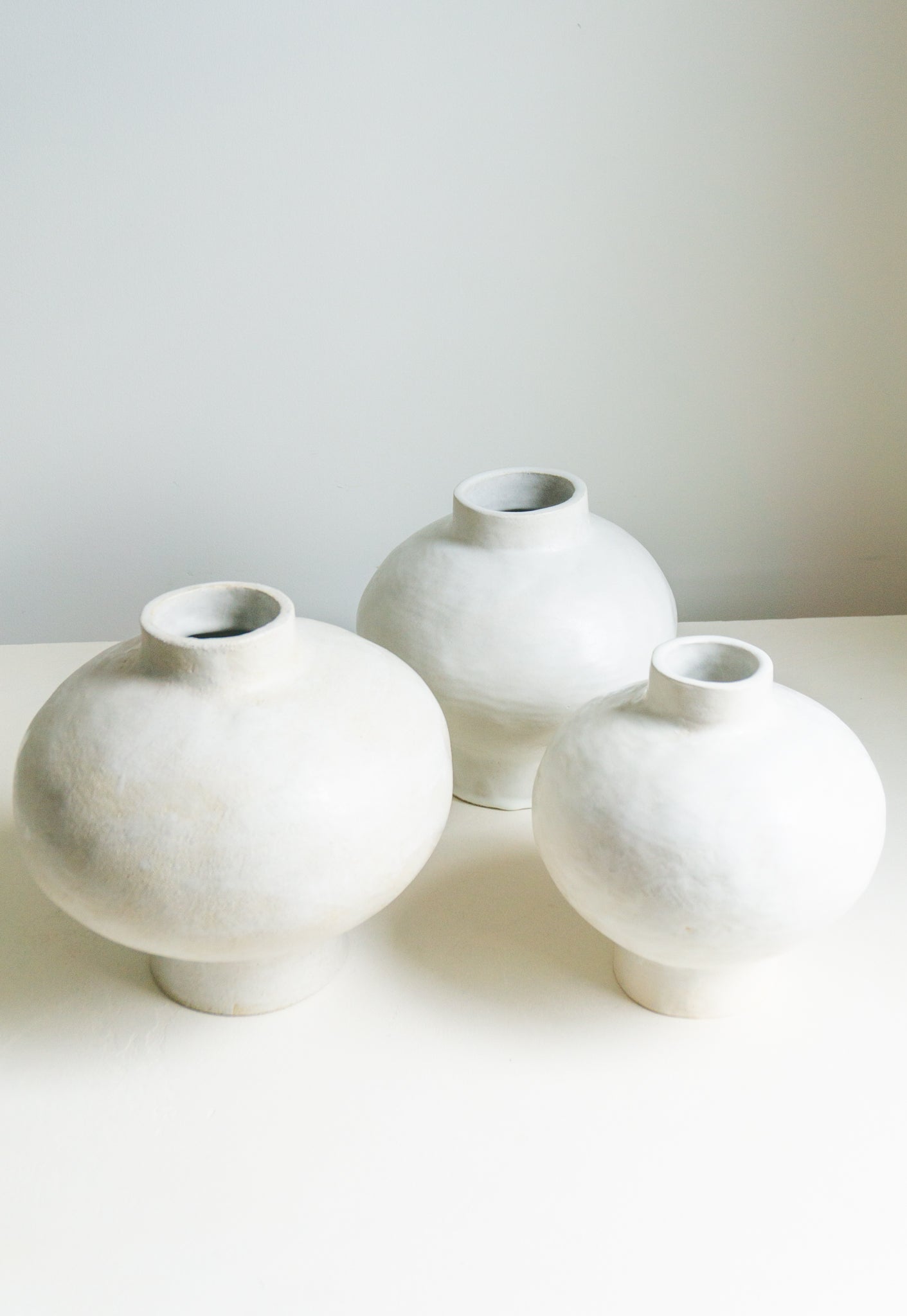 Small Moon Vase – VESTIGE